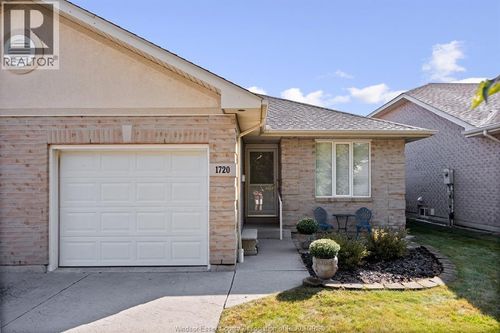 1720 Kirkland Ave, Windsor, ON, N8P1L9 | Card Image