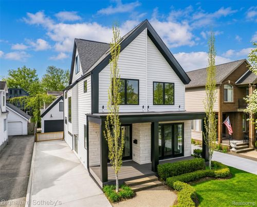 832 Humphrey Ave, Birmingham, MI, 48009-1777 | Card Image