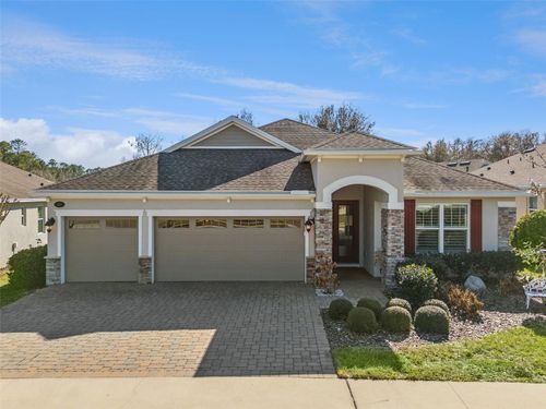 208 Avenham Dr, Deland, FL, 32724-7387 | Card Image