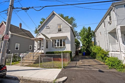 37 Alden St, Malden, MA, 02148-5808 | Card Image