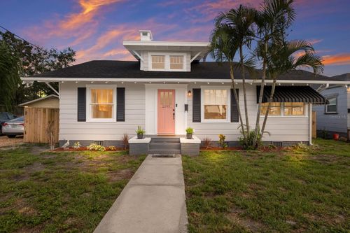 2209 6th Ave W, BRADENTON, FL, 34205-4801 | Card Image
