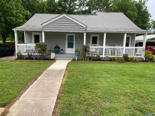 505 Main St S, Section, AL, 35771-7013 | Card Image