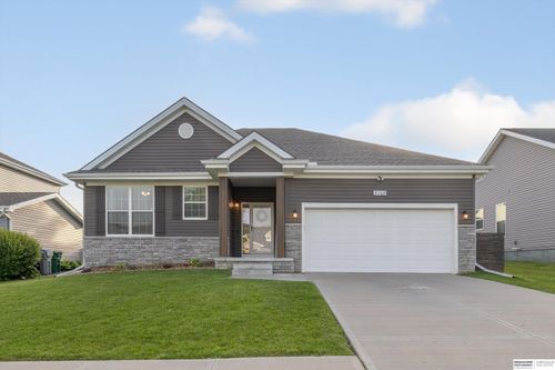 8108 N 173rd St, Bennington, NE, 68007-5799 | Card Image