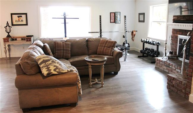 Great Natural Light in the side view of Huge Game Room | Image 40