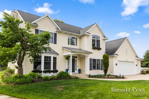 5486 Sand Dune Court Sw, Wyoming, MI, 49418 | Card Image
