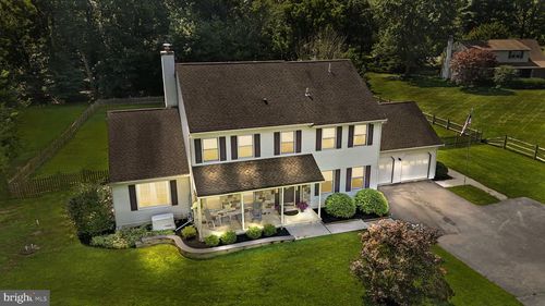 275 W Sandy Ridge Rd, Doylestown, PA, 18901-2023 | Card Image
