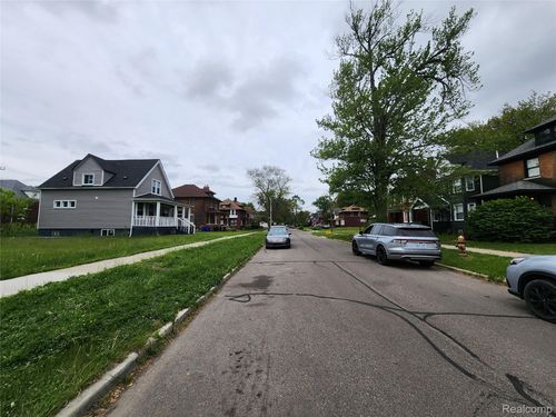 430 Hague St, Detroit, MI, 48202-2123 | Card Image