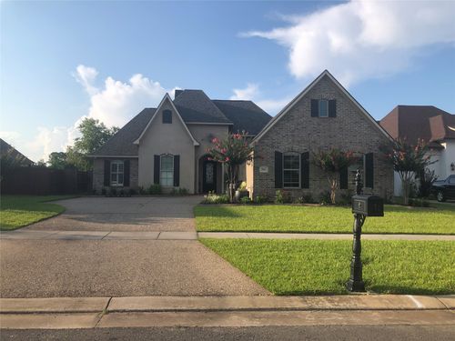 242 Danielle Dr, Benton, LA, 71006-9717 | Card Image