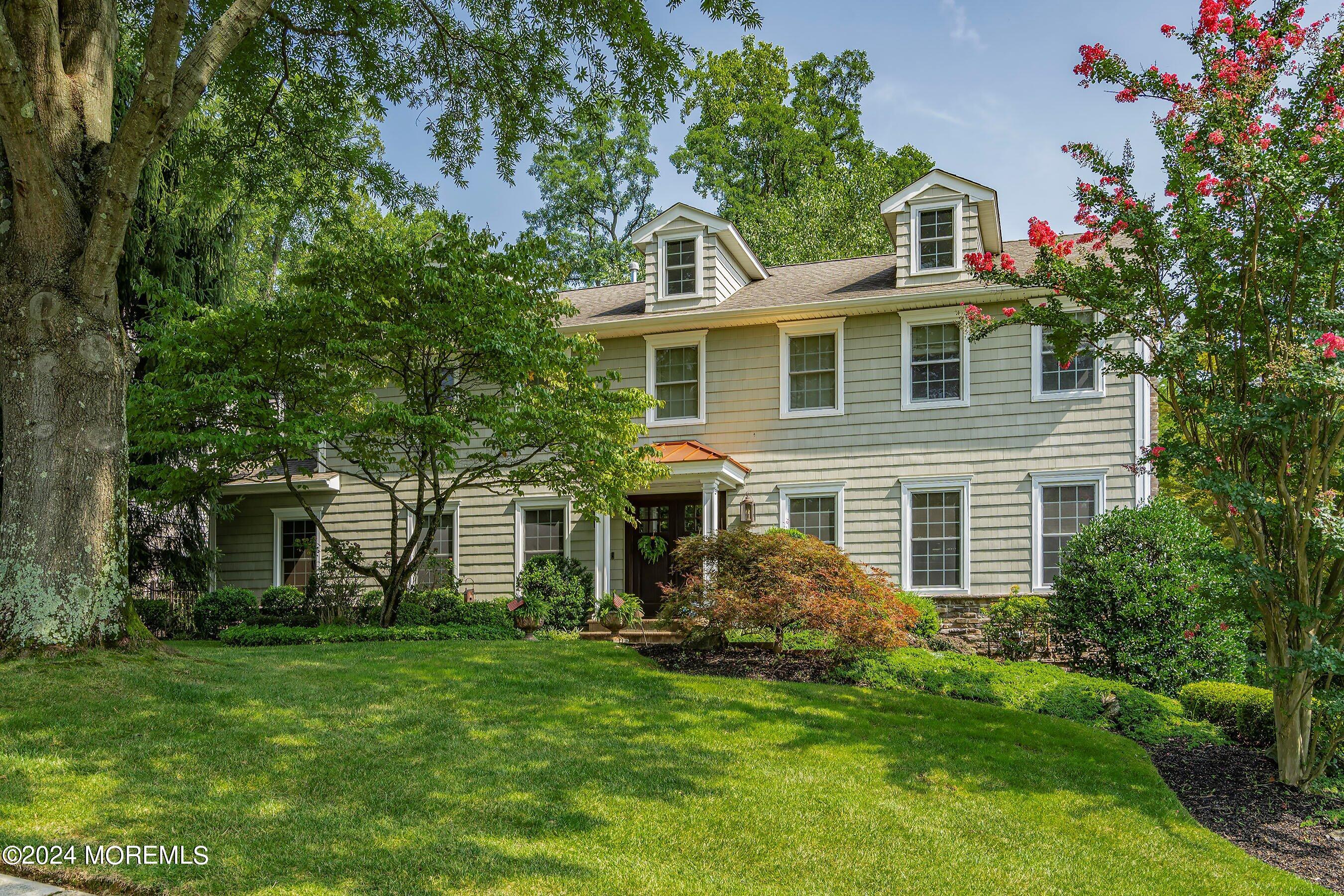 Doherty Dr, Middletown, NJ 07748