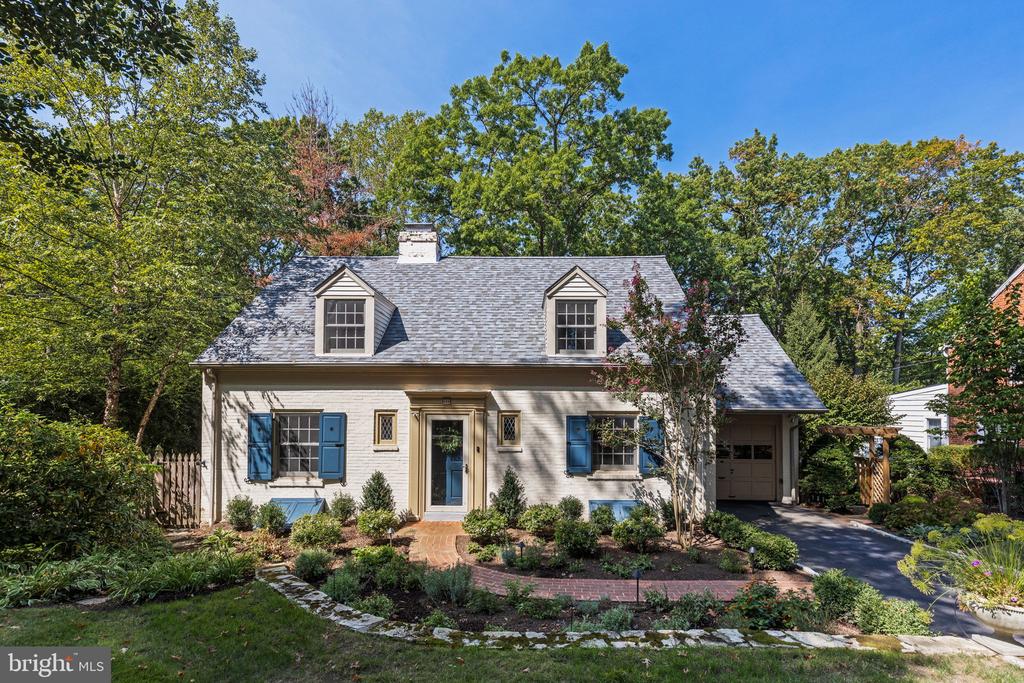 Custis Rd, Glenside, PA 19038