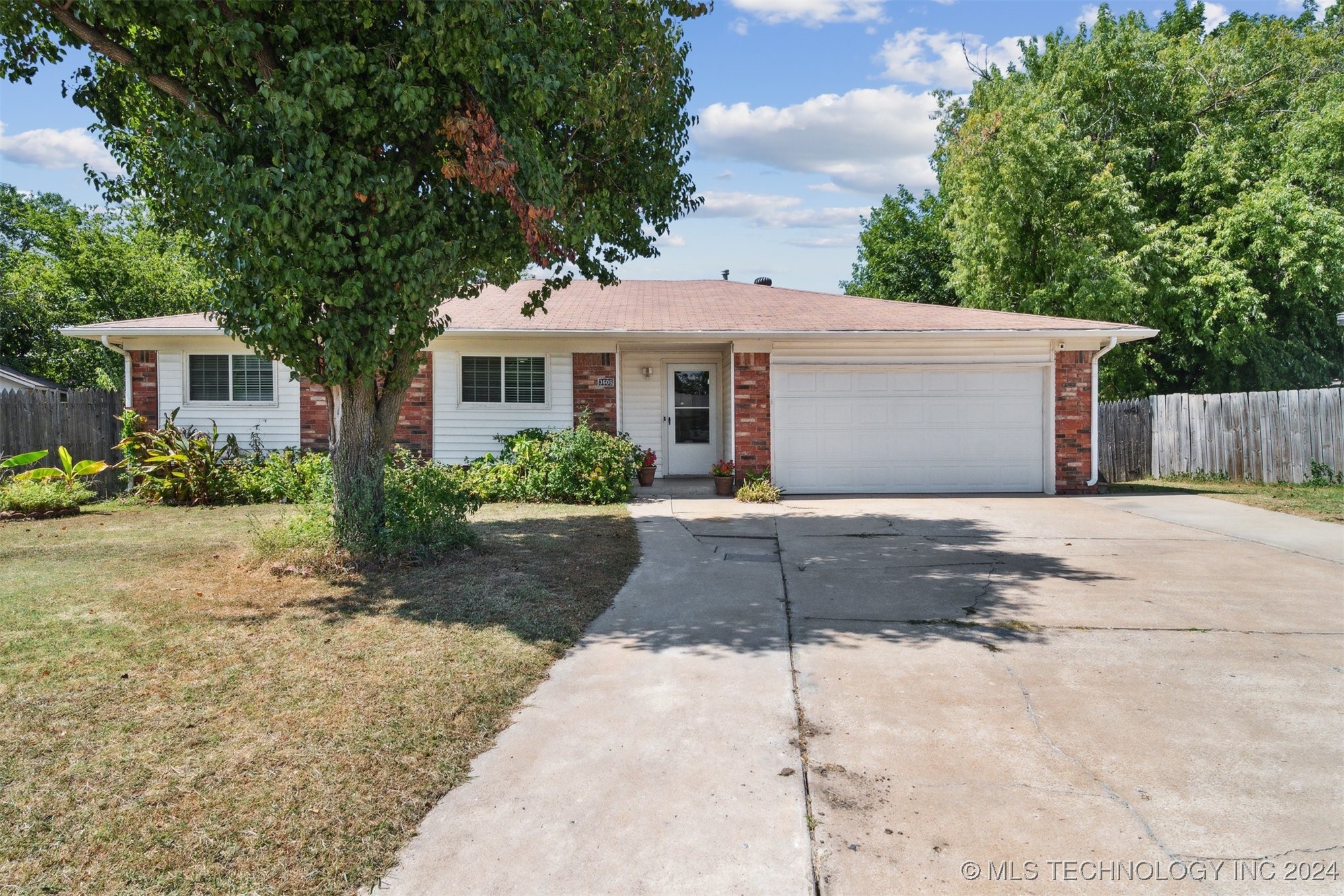 119th Ave, Tulsa, OK 74146