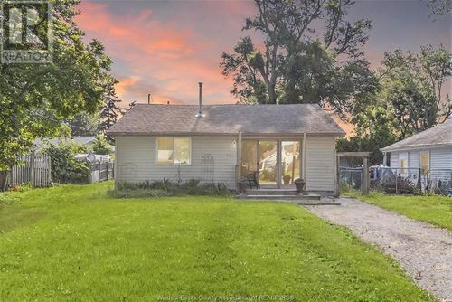 280 Ferris Ave, Harrow, ON, N0R1G0 | Card Image