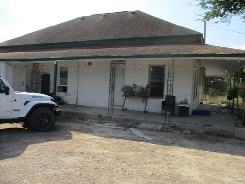 400 Haltiner Aly, Rio Grande City, TX, 78582-4360 | Card Image