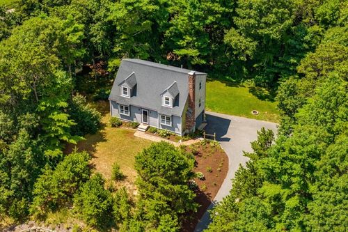 3 Morning Mist Ln, Bourne, MA, 02532-2100 | Card Image