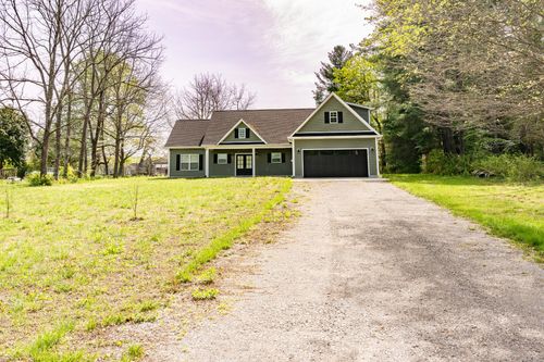 992 Hickory Dr, Manchester, TN, 37355-3861 | Card Image
