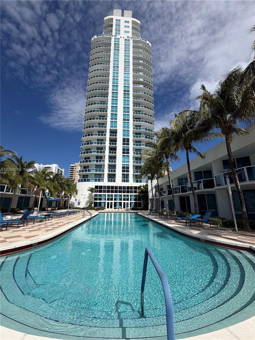 603-1945 S Ocean Dr, Hallandale Beach, FL, 33009-6081 | Card Image