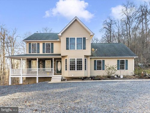 17547 Old Sabillasville Rd, SABILLASVILLE, MD, 21780-9718 | Card Image