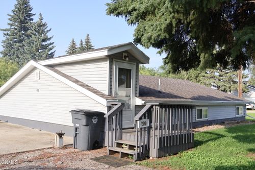 200 2nd Ave W, Lignite, ND, 58752-5204 | Card Image