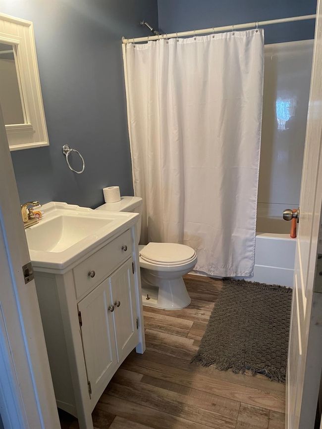 78 Lakeway Blvd, House detached with 4 bedrooms, 3 bathrooms and 5 parking in Sylvan Lake AB | Image 5