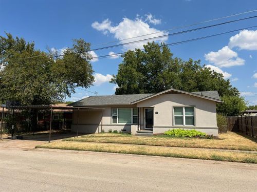 516 S Oak Street, Archer City, TX, 76351 | Card Image