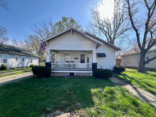 927 Division St, Charleston, IL, 61920-2614 | Card Image