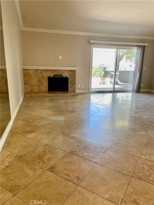 47-32 Wetstone, Irvine, CA, 92604 | Card Image