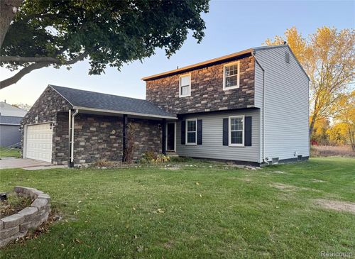 3596 Barberry Cir, Wixom, MI, 48393-1100 | Card Image