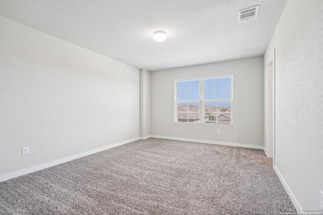 11518 Biddle Hts, House other with 5 bedrooms, 3 bathrooms and null parking in San Antonio TX | Image 37
