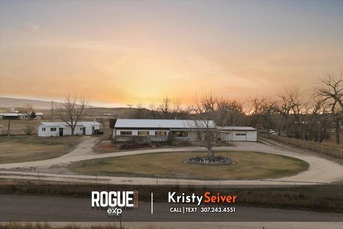 650 Happy Glen Ln, Evansville, WY, 82636-9697 | Card Image