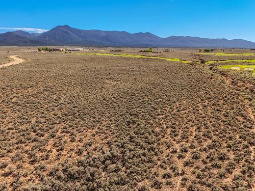 47 Baird Dr, Ranchos De Taos, NM, 87557-8772 | Card Image