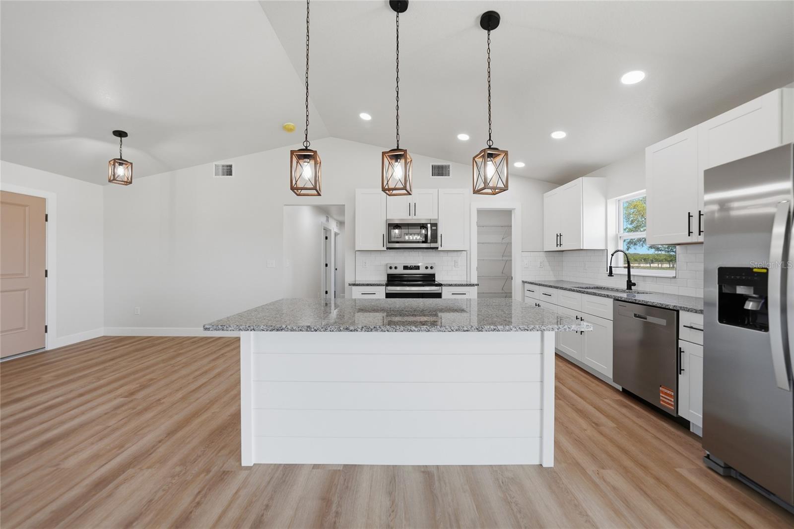 Residential in ARCADIA 3