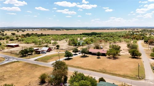 414 E Walnut St, Strawn, TX, 76475-5319 | Card Image