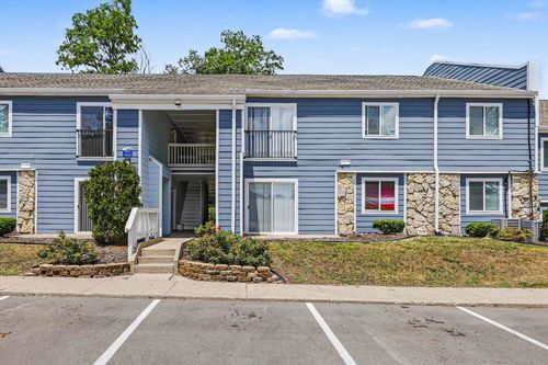 1851-1801 Irish Way, South Bend, IN, 46637-5479 | Card Image