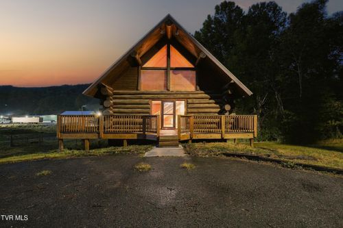 8407 Highway 19 E, Roan Mountain, TN, 37687-3461 | Card Image