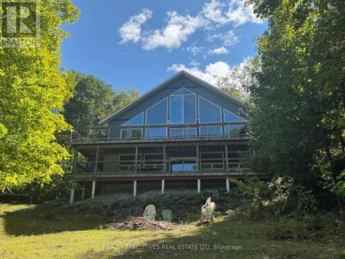 3A Whippoorwill Lane, Westport, ON, K0G1X0 | Card Image