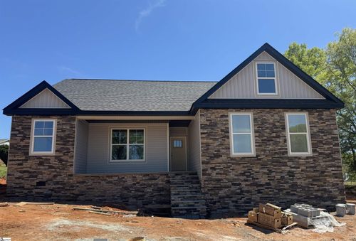 311 Davis Road, Liberty, SC, 29657 | Card Image