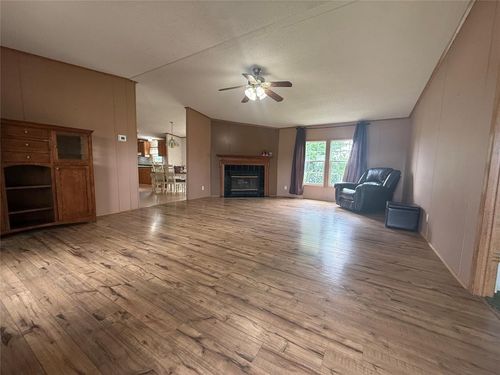 8200 Eden Way, Blanchard, OK, 73010-9017 | Card Image