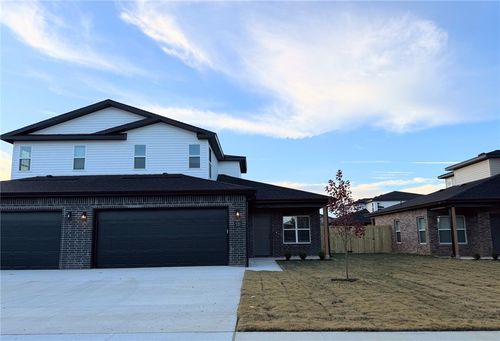 531 Cosmos St, Bentonville, AR, 72713 | Card Image