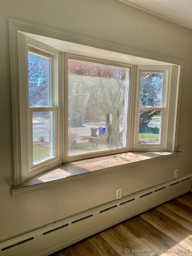 854 Burnside Ave, House other with 4 bedrooms, 2 bathrooms and 4 parking in East Hartford CT | Image 10