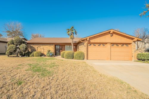 6324 Lawndale Dr, Edgecliff Village, TX, 76134-2860 | Card Image