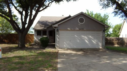 21426 Grand National Ave, Pflugerville, TX, 78660-7673 | Card Image