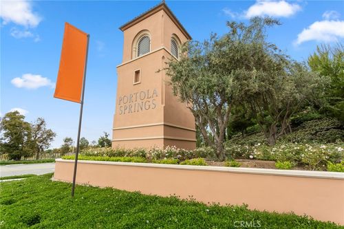 113 Soaring Eagle, Irvine, CA, 92618-8895 | Card Image