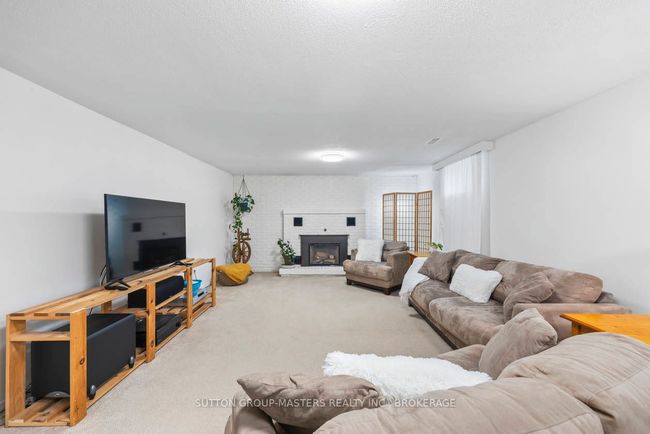 984 Ambleside Cres, House other with 5 bedrooms, 3 bathrooms and 2 parking in Kingston ON | Image 30