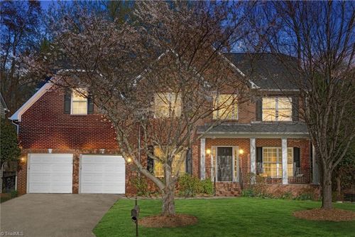 3806 Bridlington Dr, Greensboro, NC, 27455-3362 | Card Image