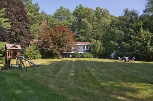 10 Lowell Dr, Stow, MA, 01775-1074 | Card Image