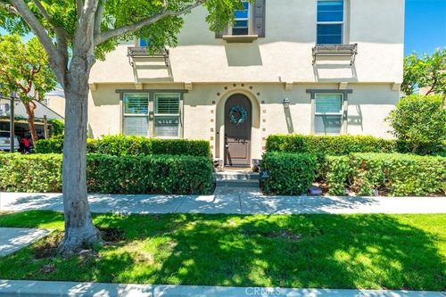35 Lomada St, Rancho Mission Viejo, CA, 92694-1399 | Card Image