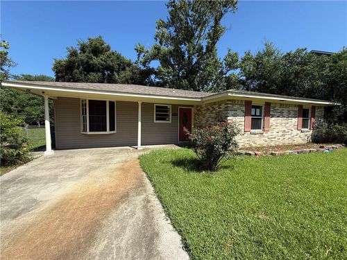 3838 Arrowhead Dr, Slidell, LA, 70458-4749 | Card Image