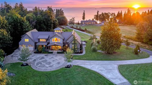 418 Tillicum Way, Camano Island, WA, 98282-7274 | Card Image