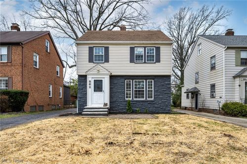 862 Keystone Dr, Cleveland Heights, OH, 44121-2034 | Card Image
