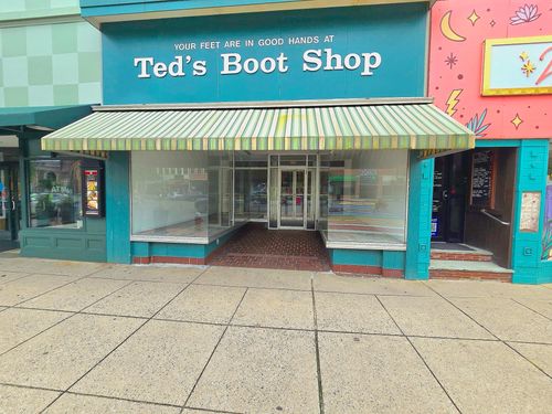 158 Main St, Northampton, MA, 01060-3178 | Card Image